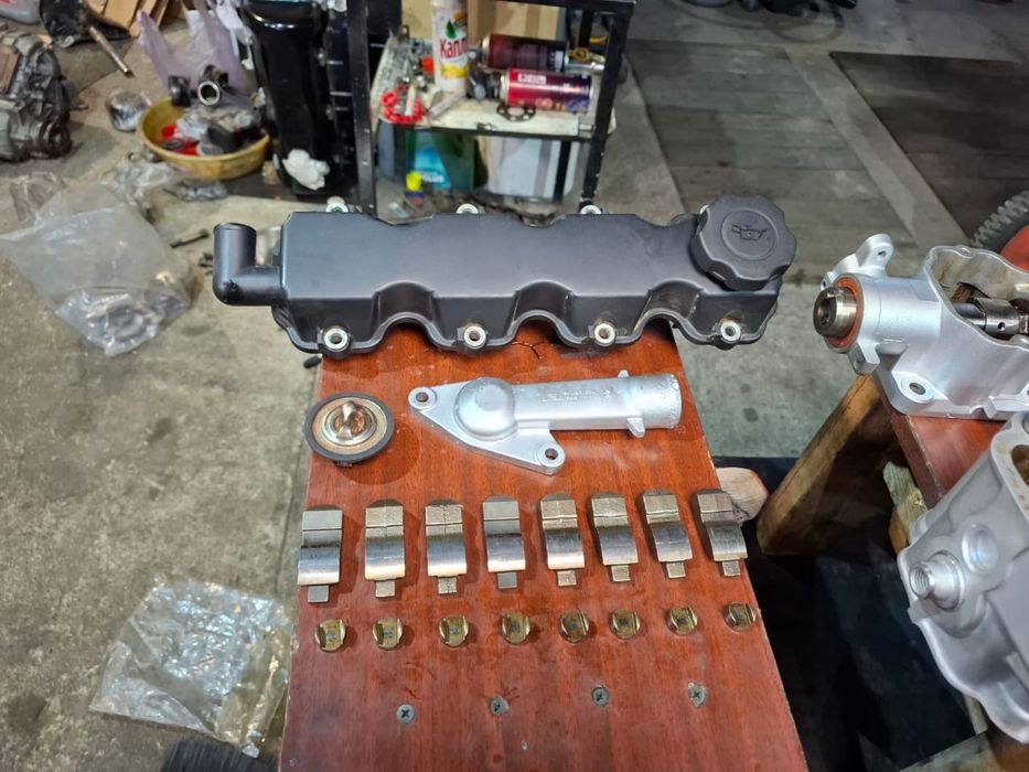 Продам головку Нексия 1.5