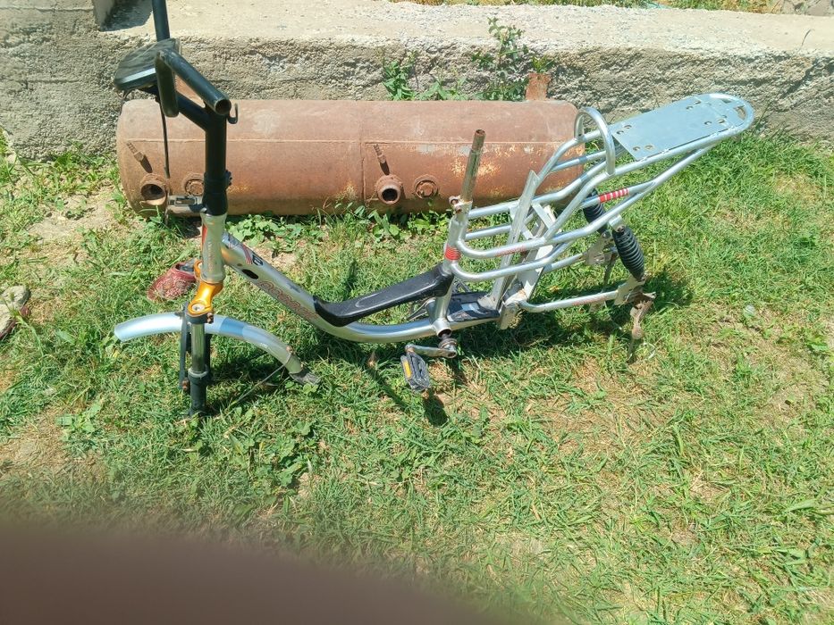 Elektro bike rama sotiladi.