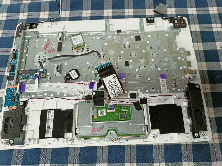 Elemente AcerAspire V3-372