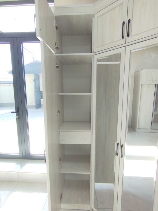 Угловой шкаф Хумо от Шараф мебель