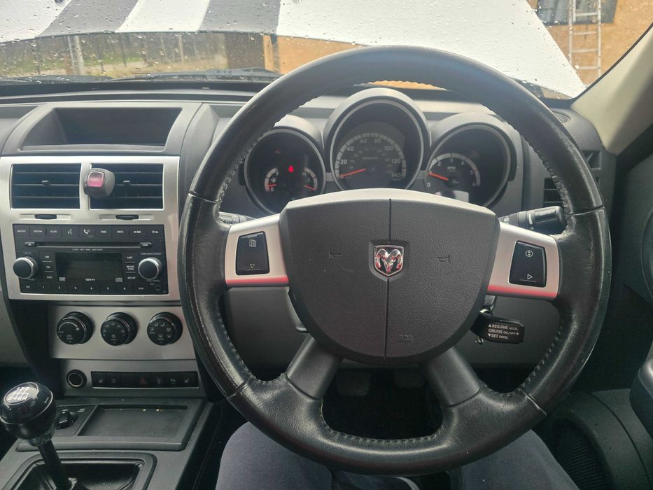 Vând Sau Dezmembrez Dodge Nitro 2010 Diesel 177 CP  2777 cm³