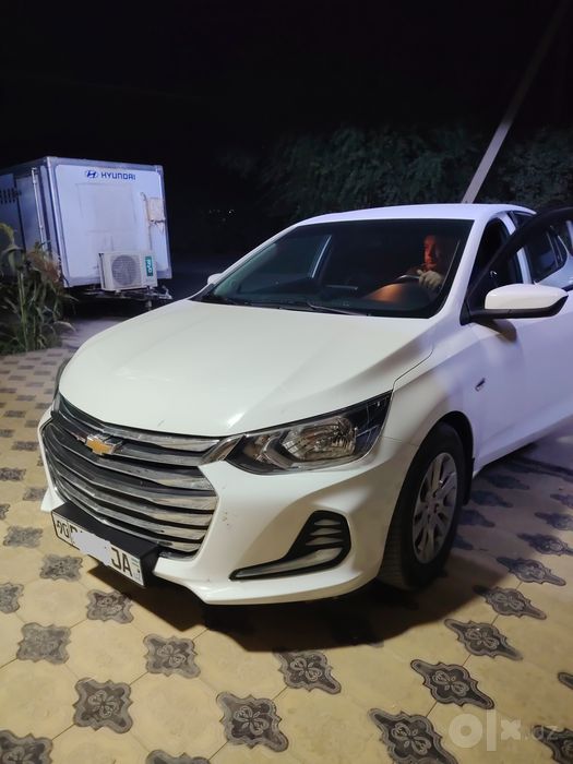 Chevrolet Chevrolet onix 3-paz sotiladi, ideol Hali yangiday