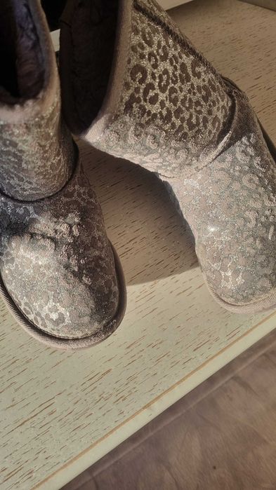 Детски боти UGG, агн. Кожа