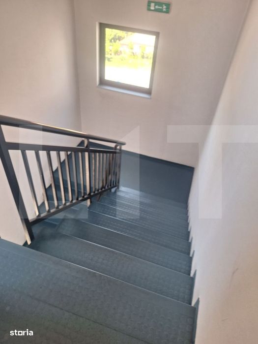 Cladire de birouri / spatii comerciale,