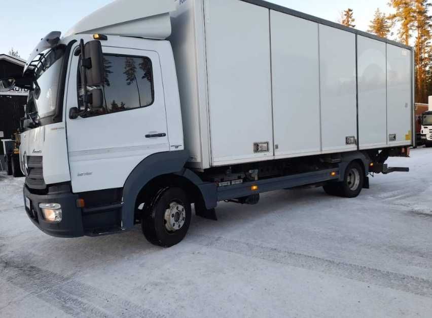 Dezmembrari camion Mercedes Atego 1023 1223 1524 piese dezmembrari