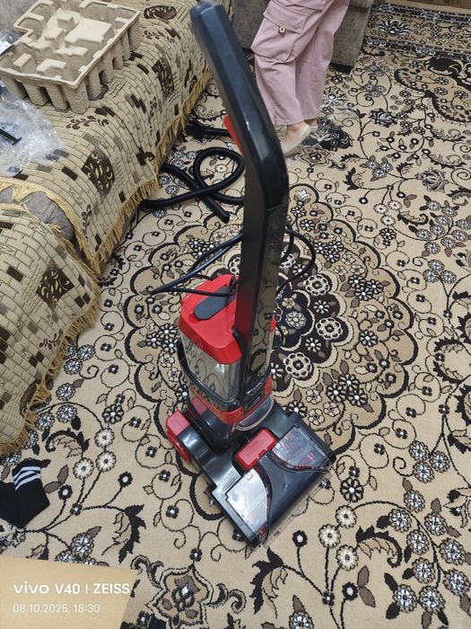 Продается моющий пылесос
