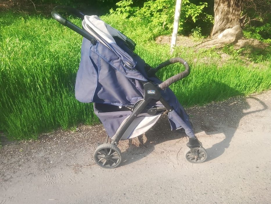 Коляска Chicco в хорошем состоянии