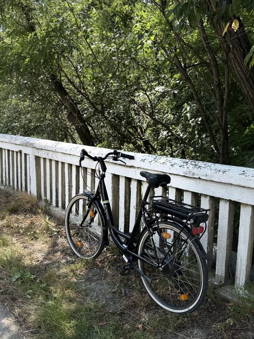 Vand bicicleta electrica NOUA