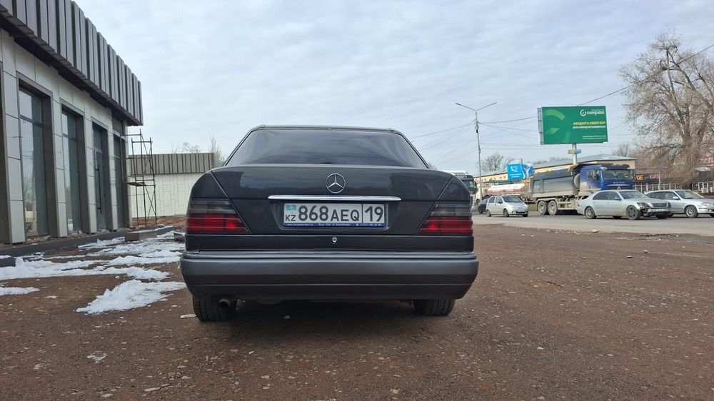 2.2 ,124,рейстайлинг,1994