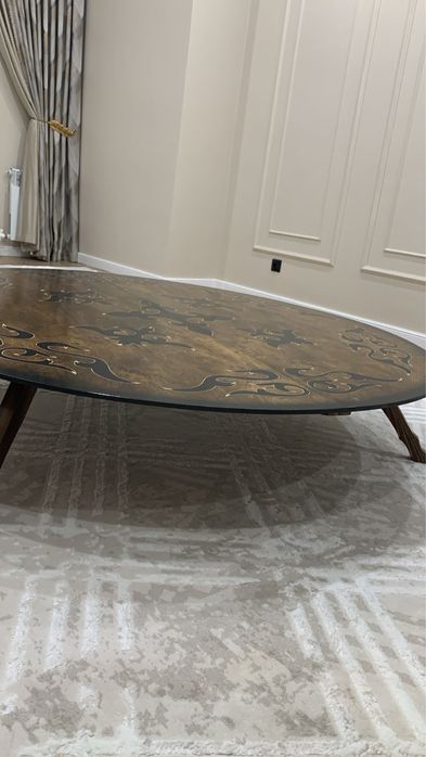 Дөңгелек жер стол