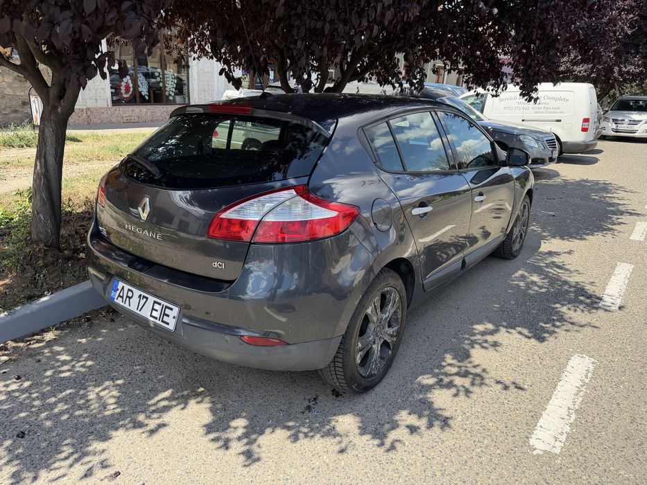 Vand renault megane/ schimb cu dubita