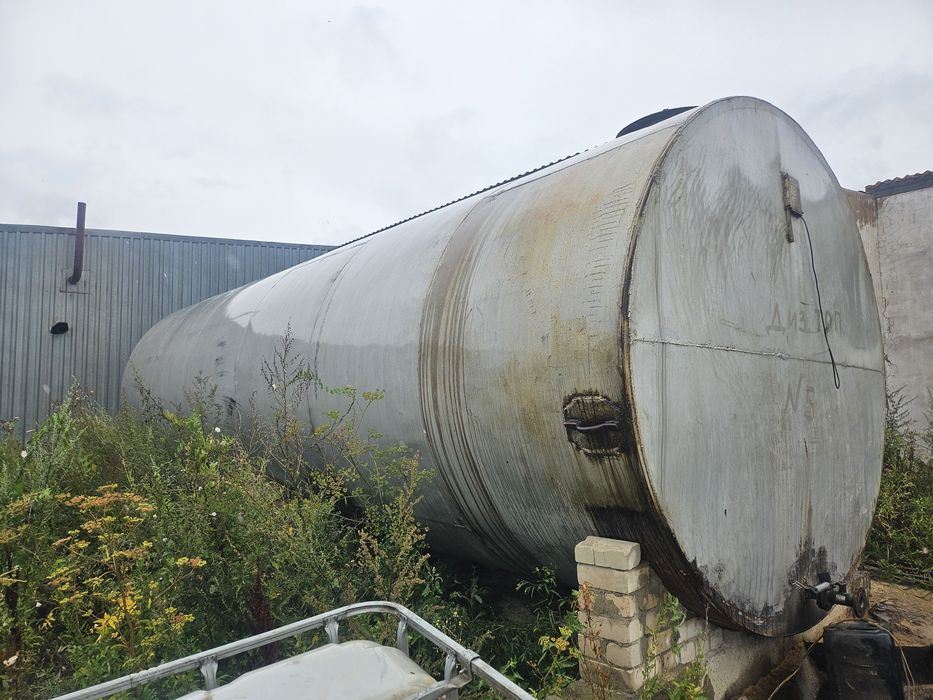 Продам цистерну 50 куб.