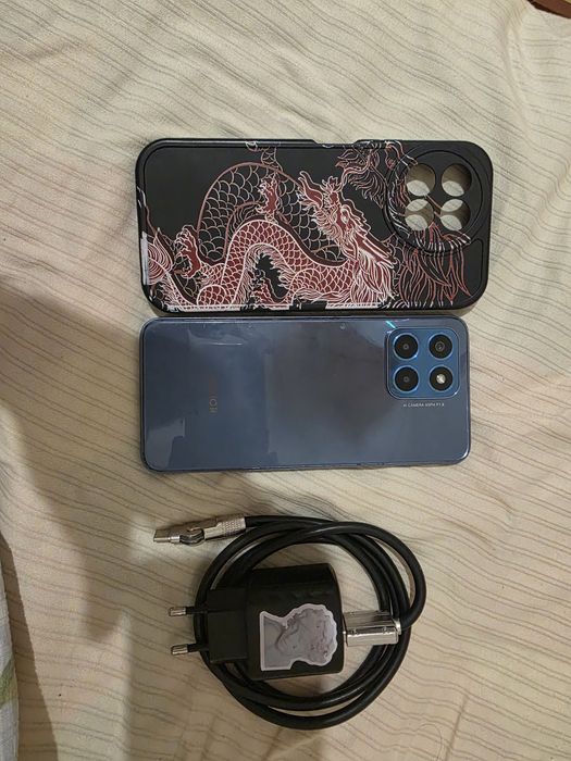 Телефон Honor X6