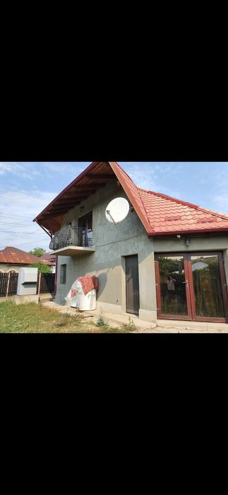 Casa de vanzare Lucieni