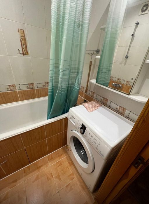 Продам 1ком квартиру 2/5