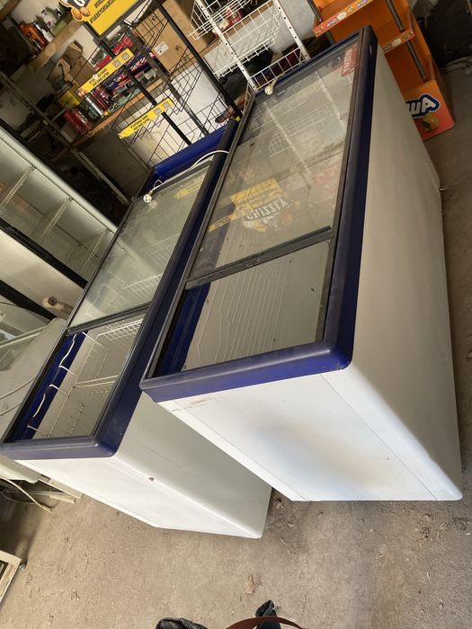 Витринный холодильник / морозильник / стелажи