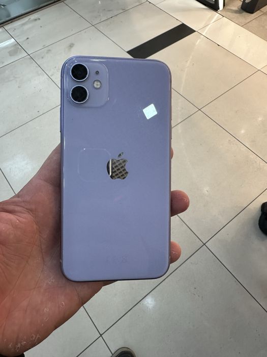 Айфон 11 64 гв сросно