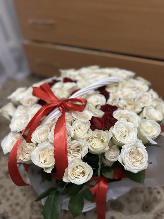 Продам букет роз 86шт