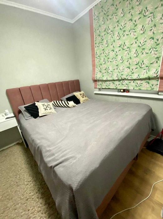 Продам кровать в размере 180/200