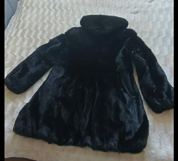 Продаю шубу норка