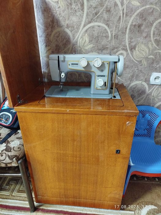 Швейная машинка Подольск
