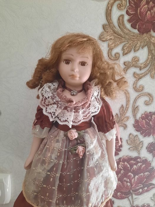 Кукла интерьерная
