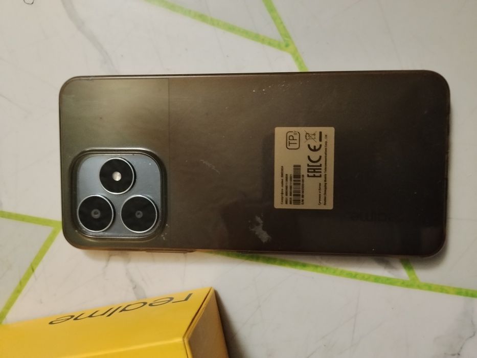 Продам телефон Realme not 50