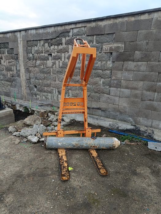 Dispozitiv Furca Paleti