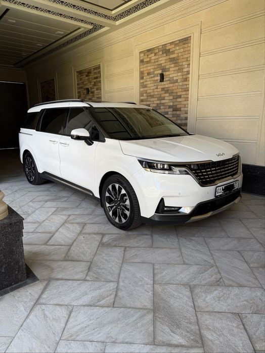 Kia karnival 2023 yil.