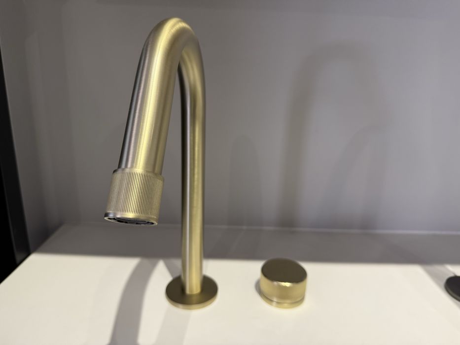 Высокие смесители