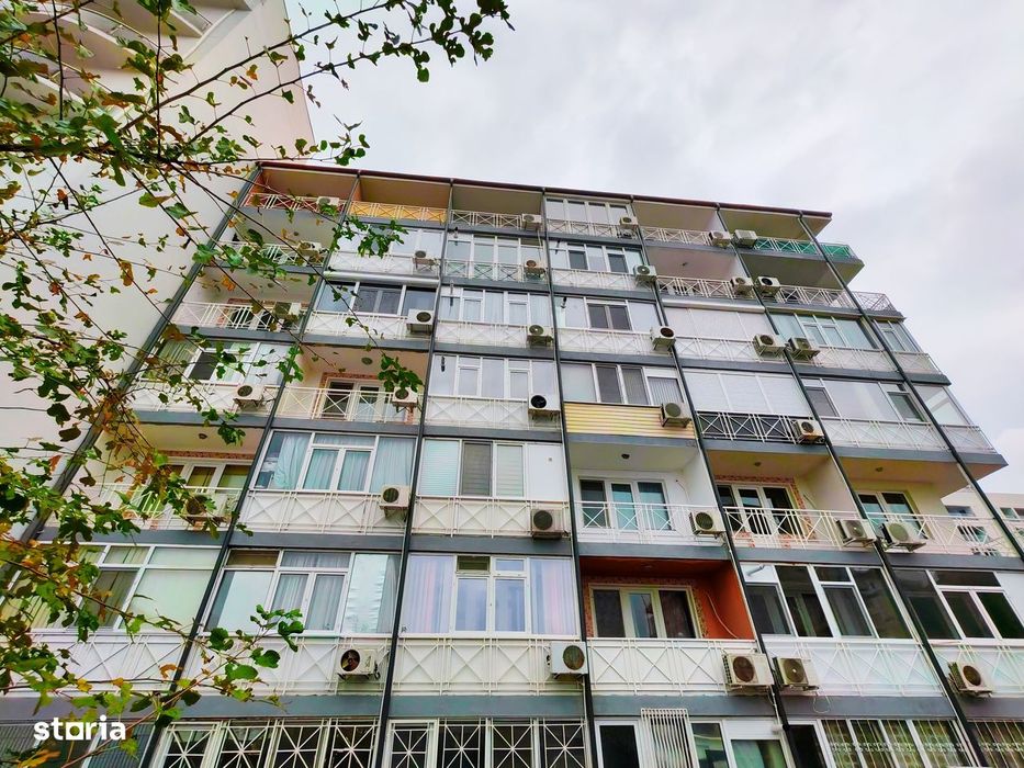 Vând garsoniera la 2 minute de plajq