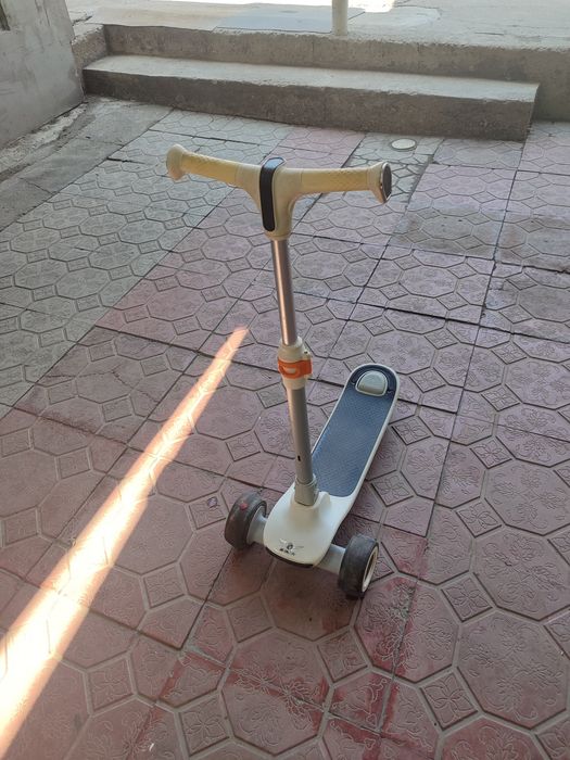 Продам  .Самокат .