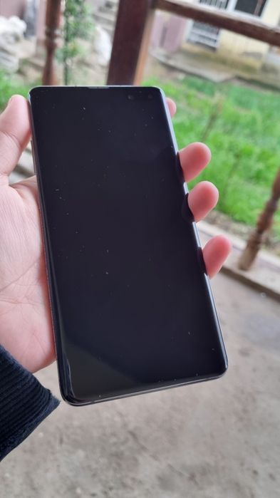 S10 5G idealniy holatda