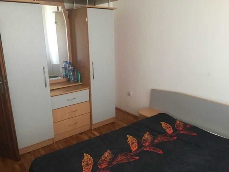 Продава се Тристаен апартамент в София, Красна поляна 3 - 95 кв.м за 1895 €/кв.м - Снимка #1