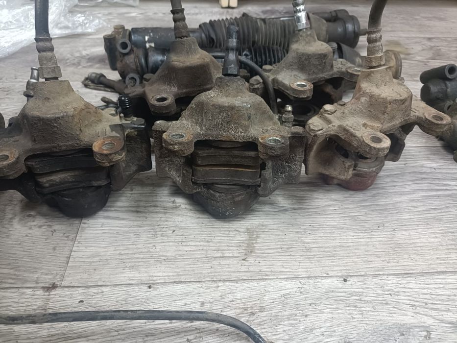 Суппорт на Мерседес