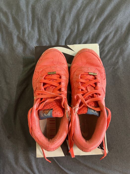 Баскетболни обувки 3 чифта.