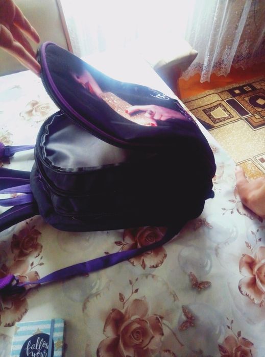 Продам школьную  сумку