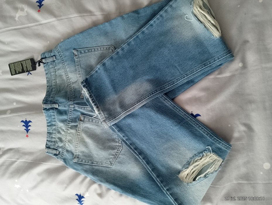 Blugi de dama mon fit