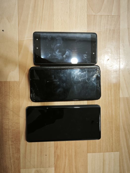 Pixel 7 pro, pixel 3A , Xiaomi redmi 3S