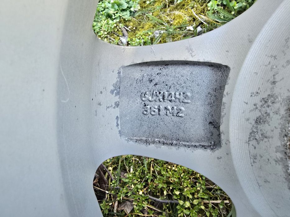 Гуми с Джанти за Мазда 14 цола