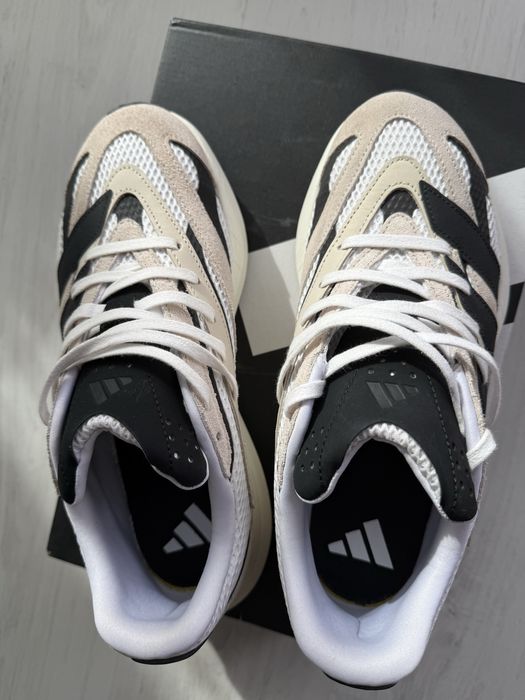 Adidas Lightblaze marimea 42