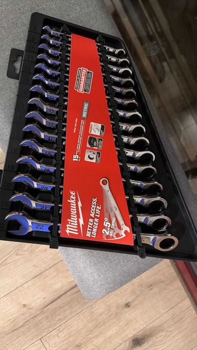 Milwaukee trusa chei combinate clicket si tubulare impac 1/2 Packout
