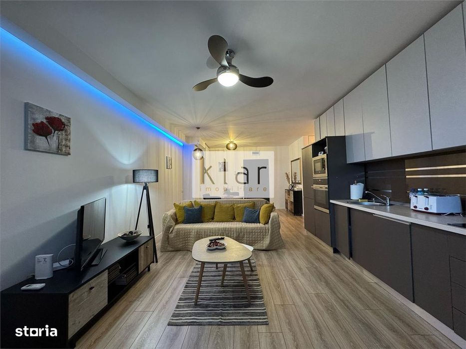 Apartament  2 camere 57mp,garaj, balcon, Centru, zona NTT Data