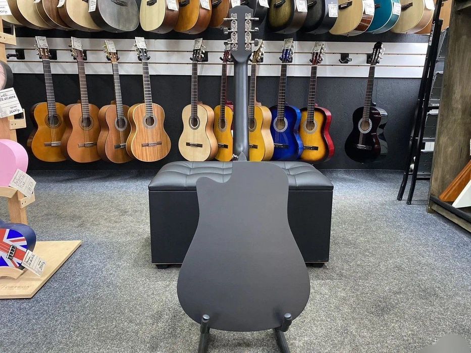 Super skidka!! Yangi akustik gitaralar