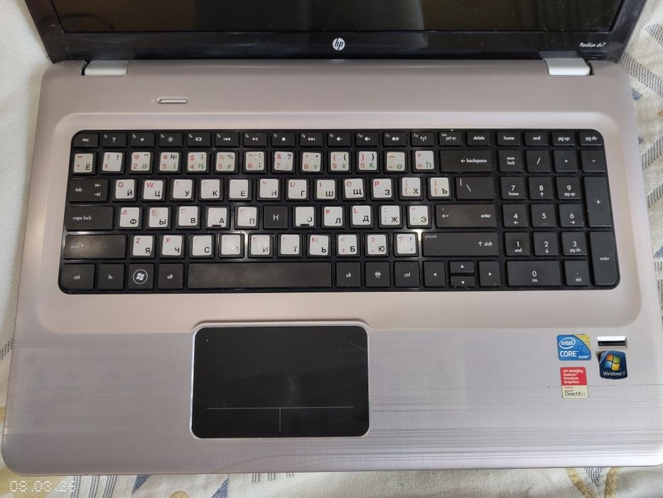 Рабочий ноутбук для дома HP pavilion dv7 на Intel 7