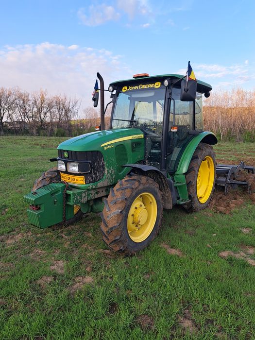 Tractor John deere 5070m