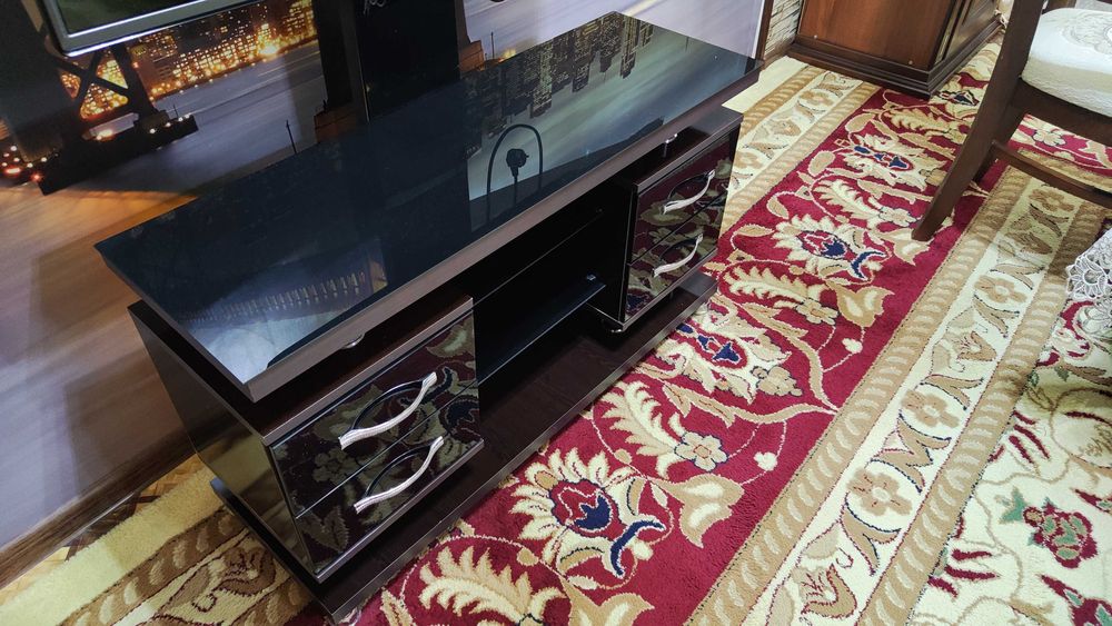 Подставка под телевизор moderno срочно цена окончатель