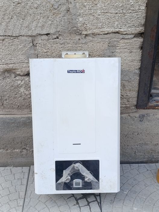 Газовый проточный водонагреватель