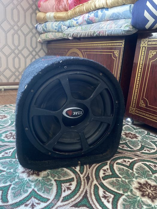 Буфер продам 12дюим