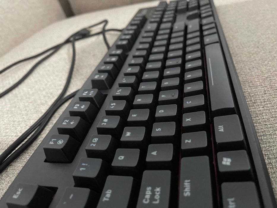 Tastatură mecanică Fnatic Gear Rush – Cherry MX Blue